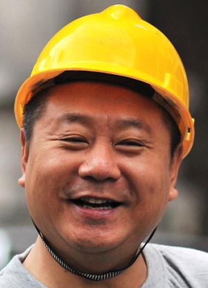 感觉很像很真实.有没有高手知道是怎么ps的,大概讲一下步骤.谢谢了!