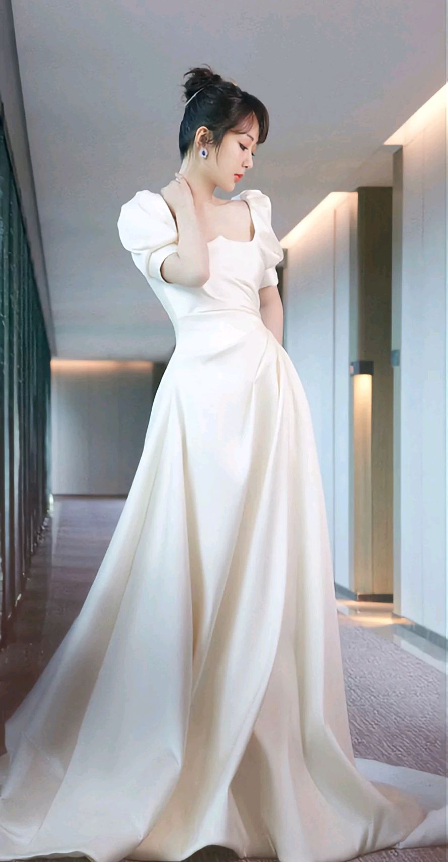 杨紫穿礼服太美了