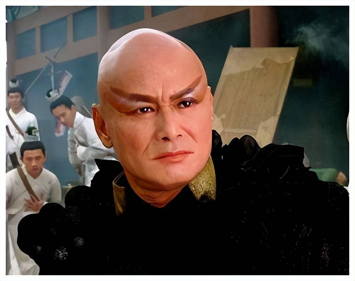 的确,作为当年香港影视圈顶流武打演员,刘家辉的晚年生活非常凄凉