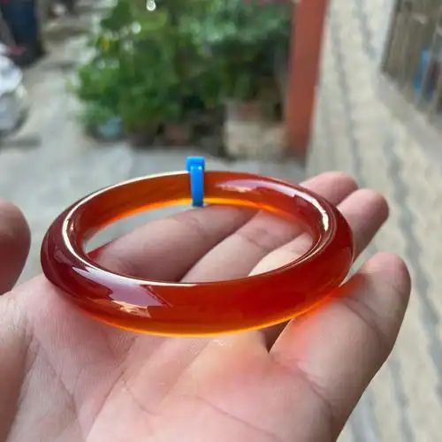 原色马红玛瑙手镯天然红玉髓圆条58圈口