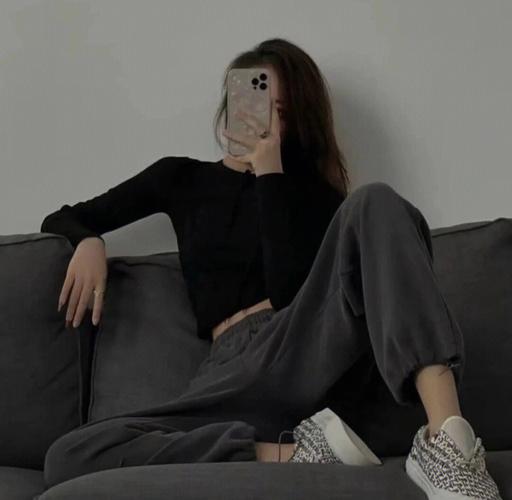 霸气头像冷酷帅气女生 头像女生霸气冷酷超拽