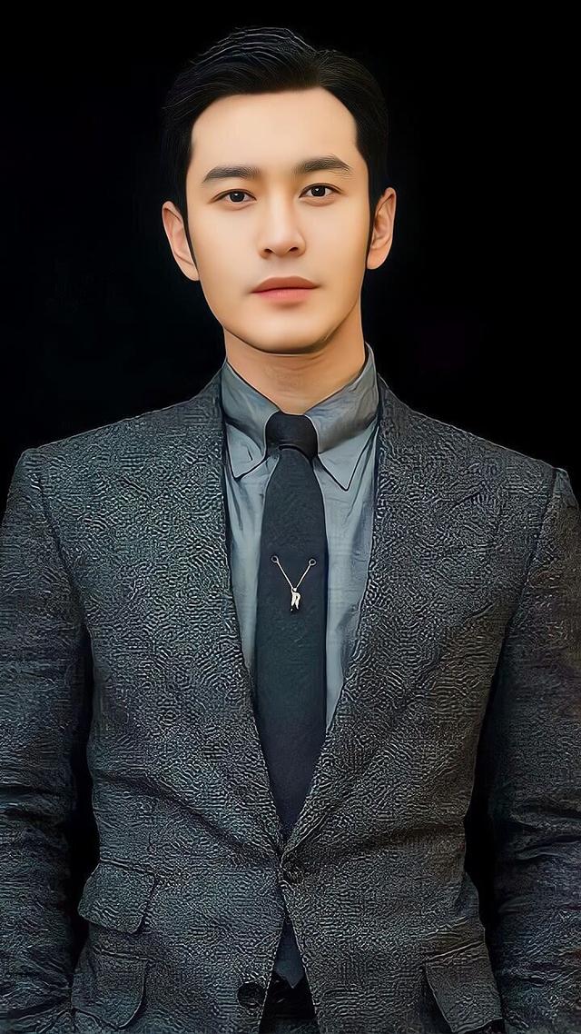 黄晓明,1977年11月13日出生于山东省青岛市,中国内地男演员,歌手,毕业