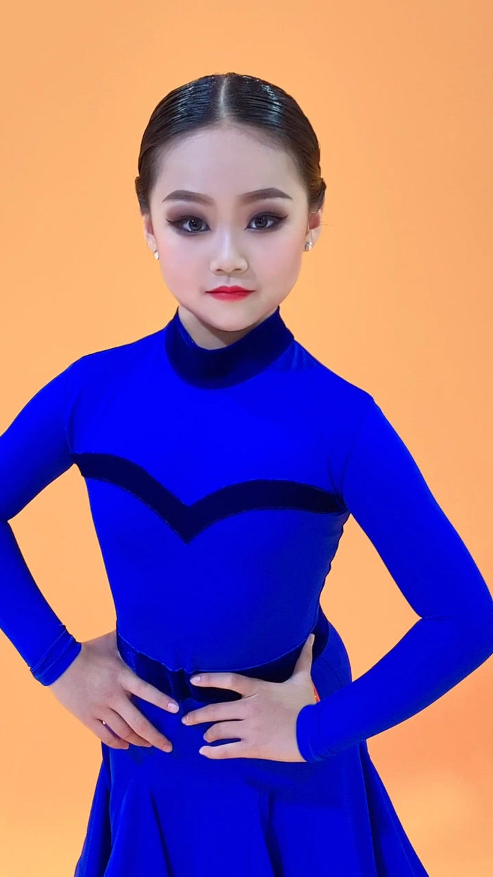 宝儿今日拉丁舞妆容