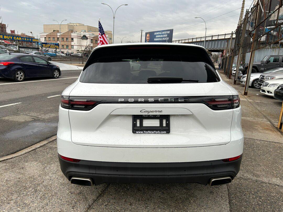 2021 保时捷卡宴