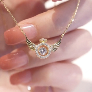 周大福焕美跳动的心灵动天使的翅膀纯银项链女轻奢小众原创设计感