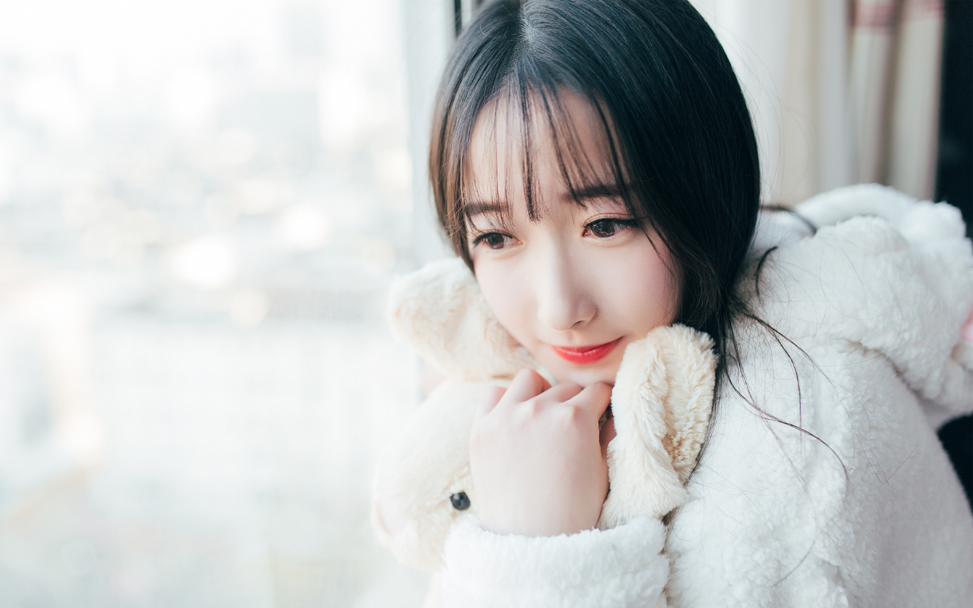 清纯少女冬日唯美高清桌面壁纸高清大图预览1920x1080_美女壁纸下载