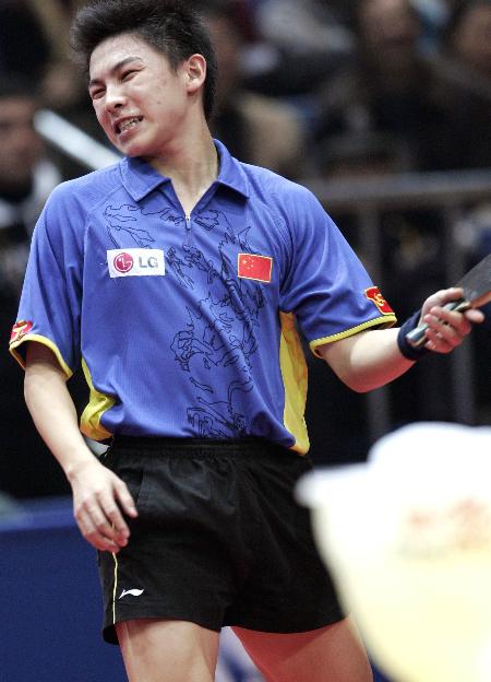 图文巡回赛男单四分之一决赛陈玘咬牙切齿