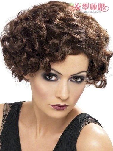偏分小卷螺旋烫发型中卷发发型