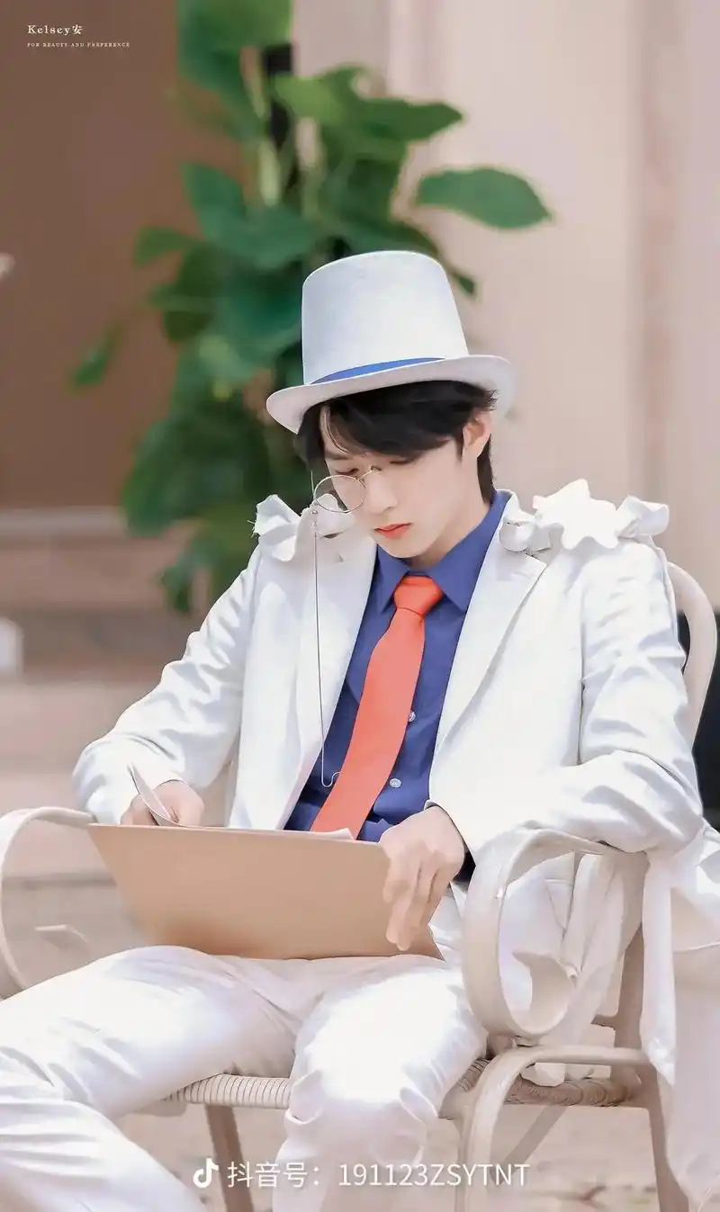 几张照片还搞不定你?#刘耀文  - 抖音