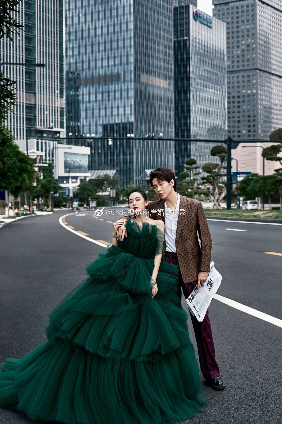 婚纱照风格推荐大家觉得这样的街拍婚纱照如何