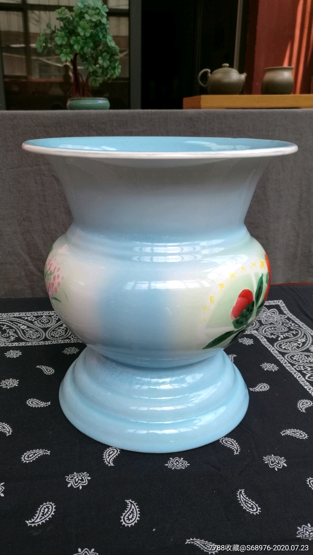 老搪瓷桶老痰盂70年代全新未用79年2月上海搪瓷二厂菊花牌可做影视