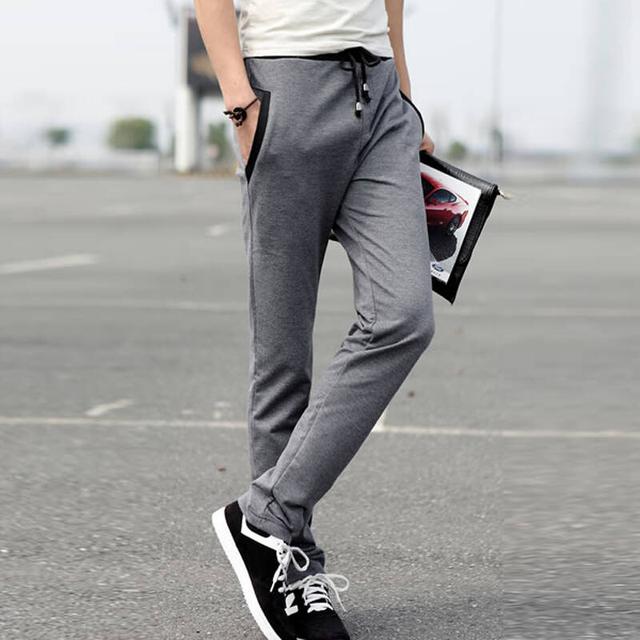 下面妈网百科就来给大家说说灰裤子的最佳伴侣,保证让你穿出自己的