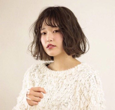 腮帮宽下巴尖是什么脸型 脸大下巴尖适合短发吗