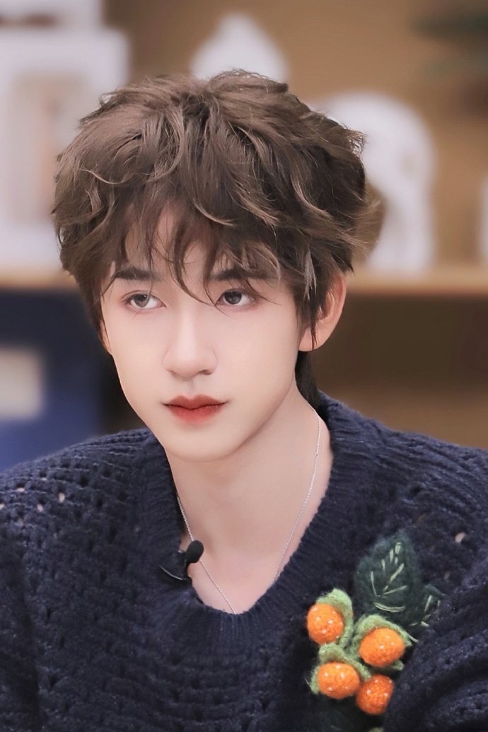 贺峻霖欢迎提前查收大结局#帅气了整整十期的零零后价值观表达者