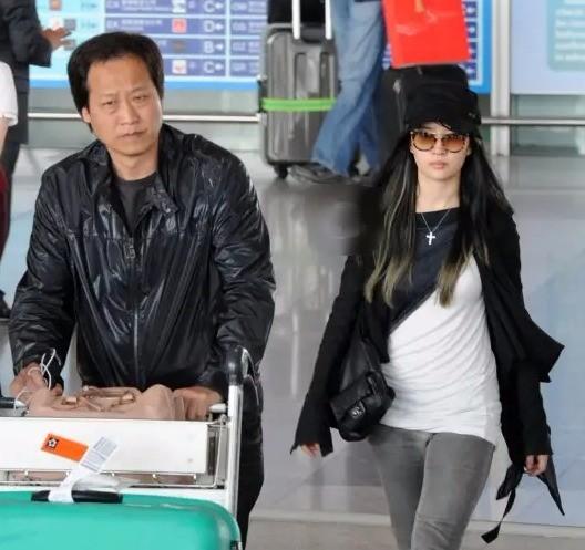 杨采钰:嫁给陈金飞的女演员,她的路人缘为何如此差?_生活_媒体_恋情