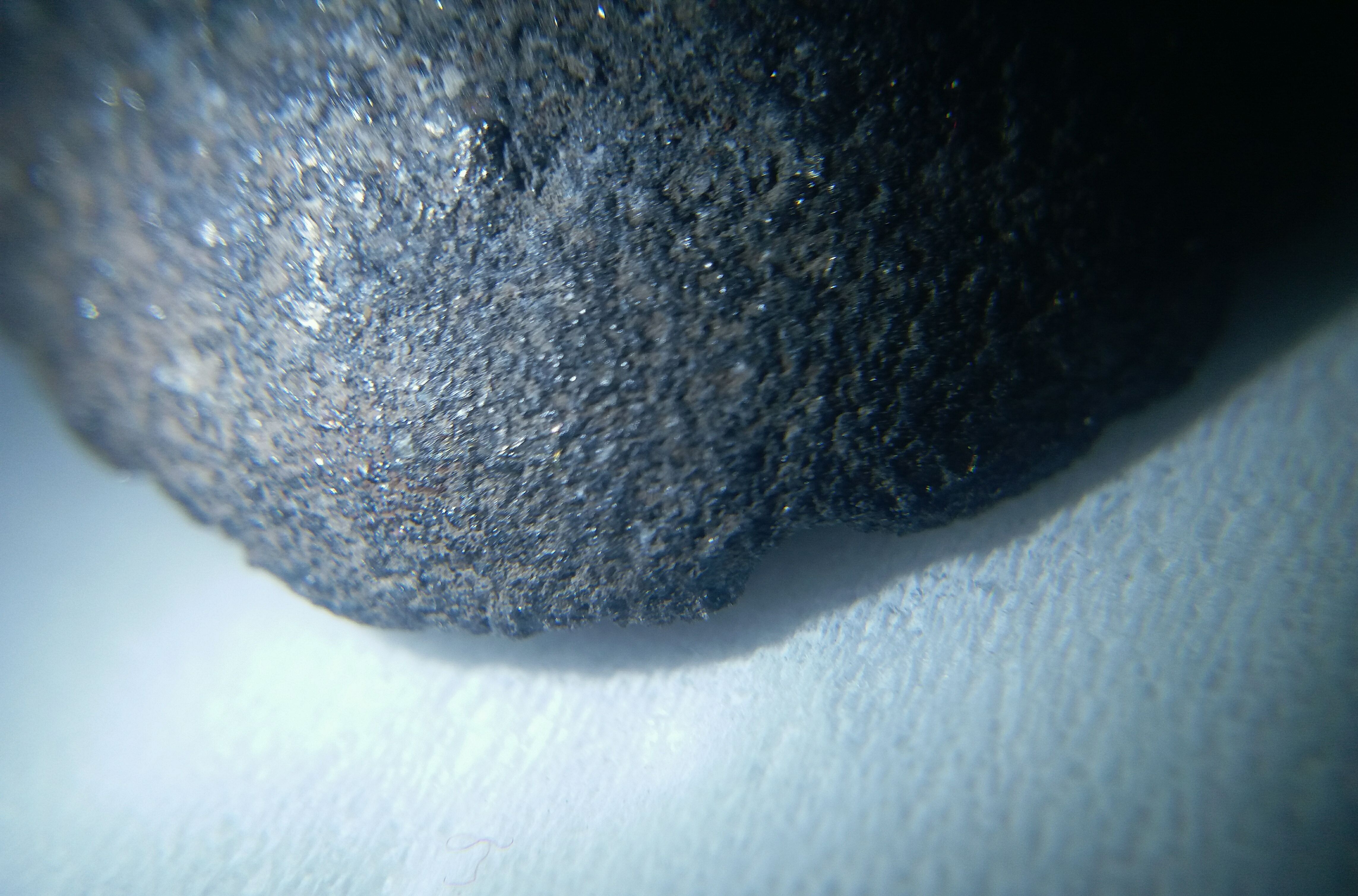 国内首例石墨球(陨石)