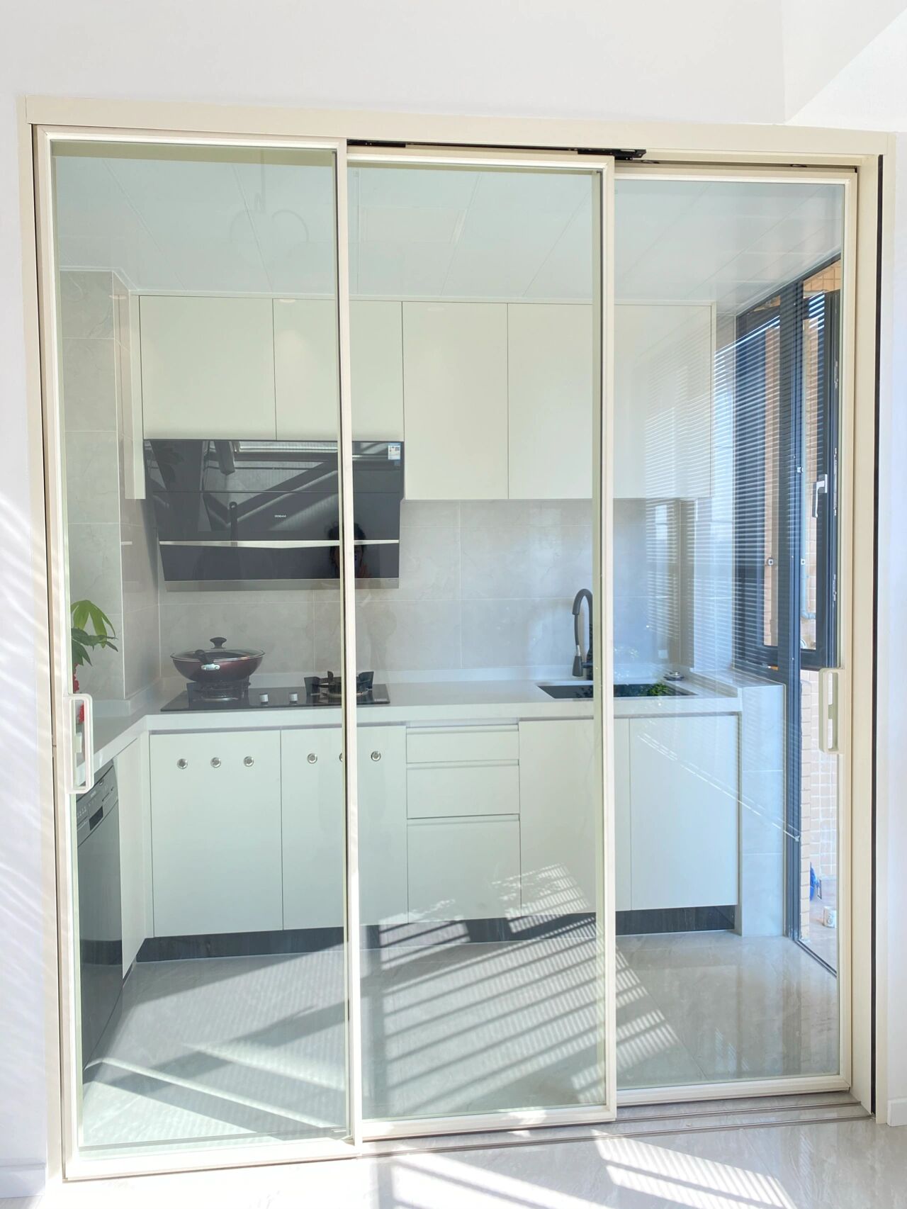 厨房门极窄三联动推拉门