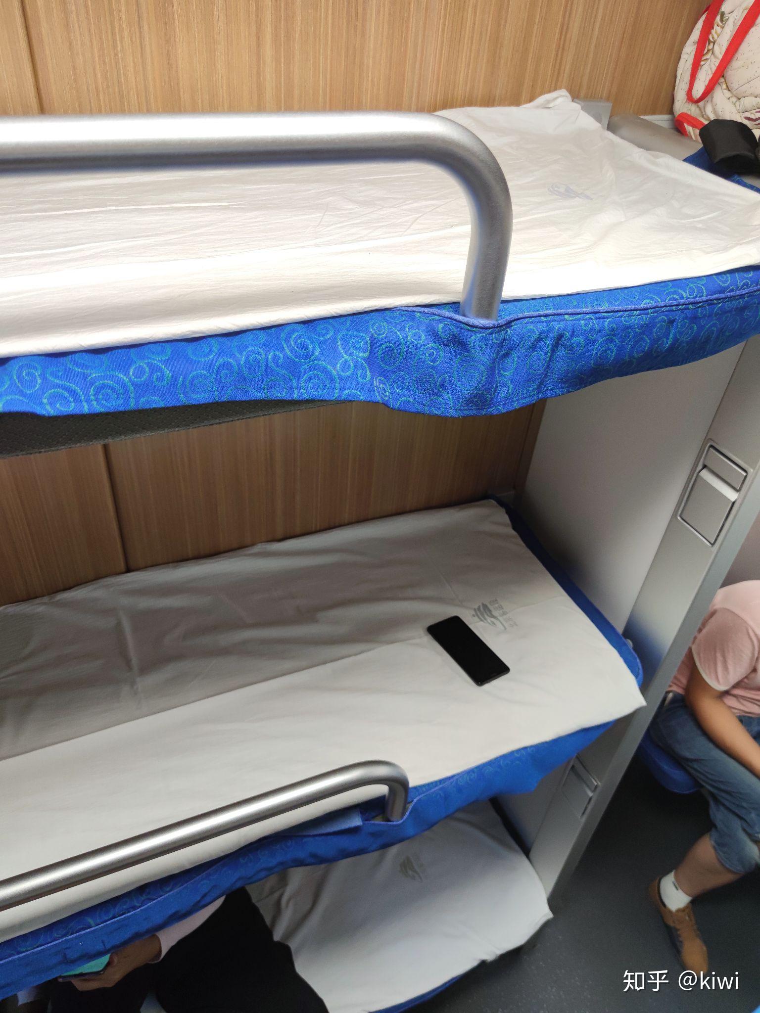 动车卧铺什么样子