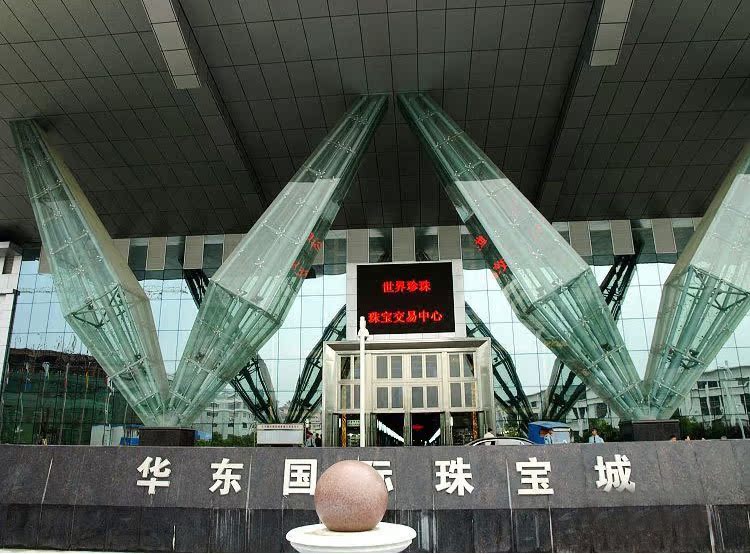 珍珠7-8mm 几乎近圆强光珍珠毛衣链120公分送女友送妈妈