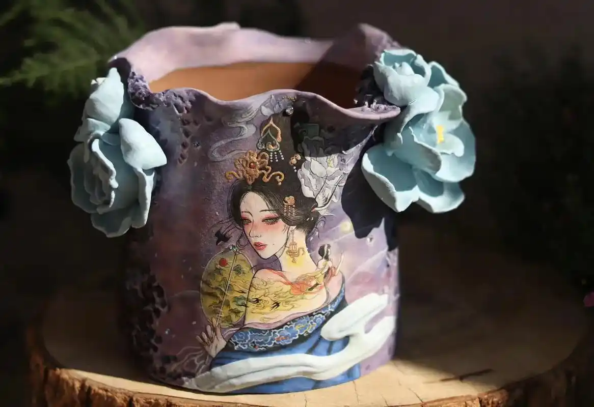 初三釉烧纯手工手绘多肉花盆#多肉手绘盆 #手工陶艺 #多肉花 - 抖音