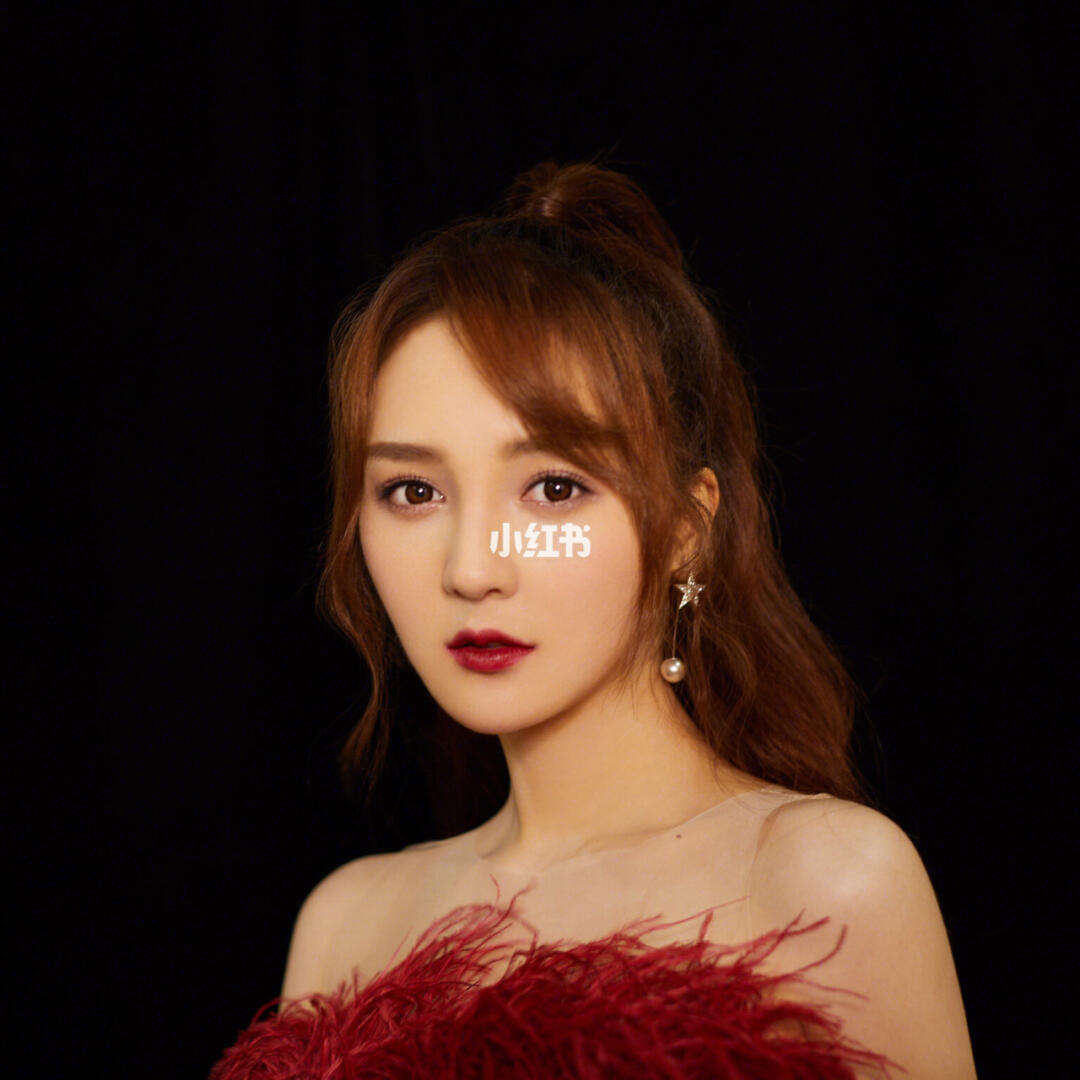 感谢女神@-靳梦佳  选择@兰斐婚纱礼服 主持 #湖南卫视元宵喜乐会