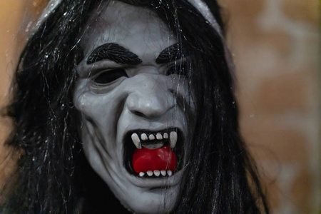 恐怖片鬼面具图片可怕的鬼面具图片定调子高级带着魔鬼面具的肖像图片