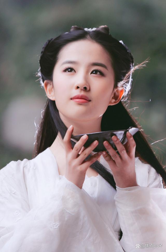 娱乐圈四大美女名单!刘亦菲,赵丽颖,热巴,娜扎,杨幂去哪了?