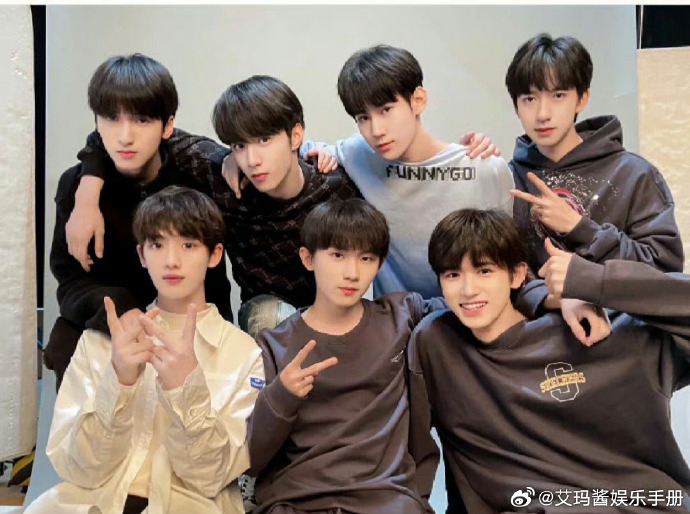 团七月行程表96#时代少年团行程表#刘耀文行程无缝,其他成员配合