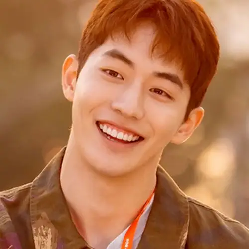 韩剧《启动了》:男二逆袭,人气投票比男主多整整4倍成为第一!