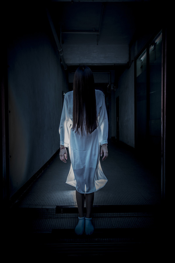 万圣节贞子服装cos女鬼屋吓人扮服饰鬼节假发恐怖假血演出衣服