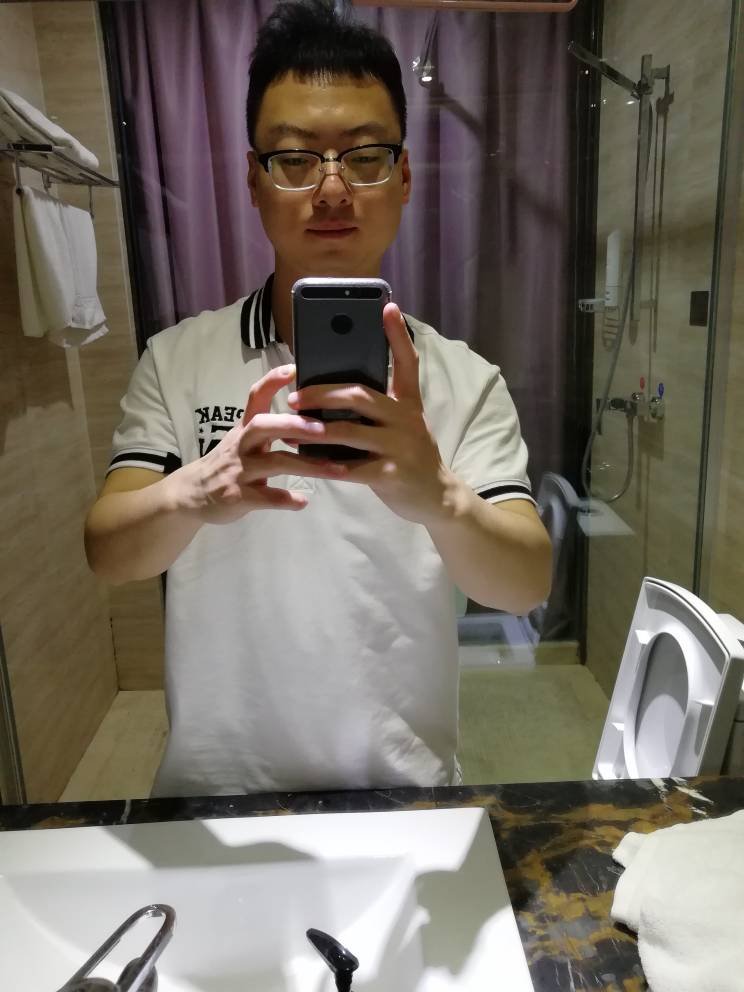 长相气质如何,是普通人吗