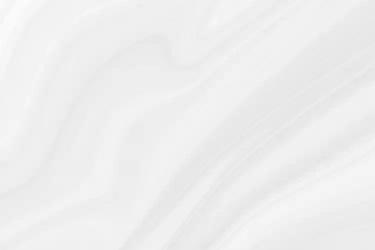 背景是白色的带花纹图案的大理石.