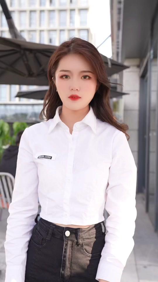 姚摆摆_姚摆摆个人资料_姚摆摆直播间_18183kol_18183网红站