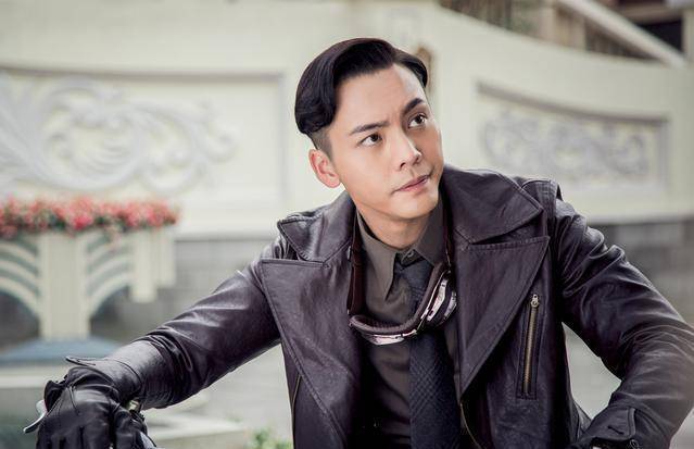 据悉《风暴舞》是由陈伟霆,古力娜扎,任达华,宋妍霏,蒋雯丽等领衔主演