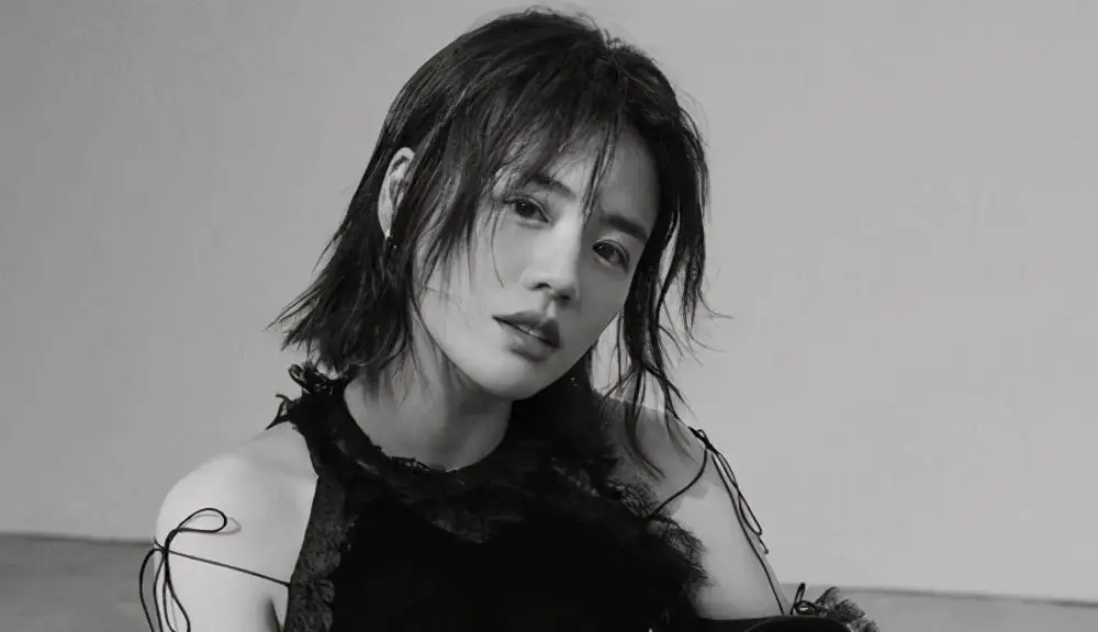 原创年纪轻轻就被封影后能唱能跳的马思纯请继续加油