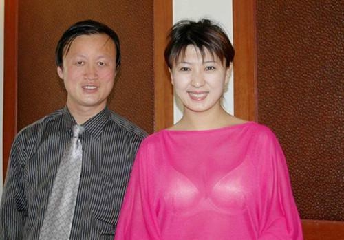 闫学晶的老公林越照片