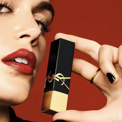 yvessaintlaurent圣罗兰无畏釉光纯口红n1971流言3g