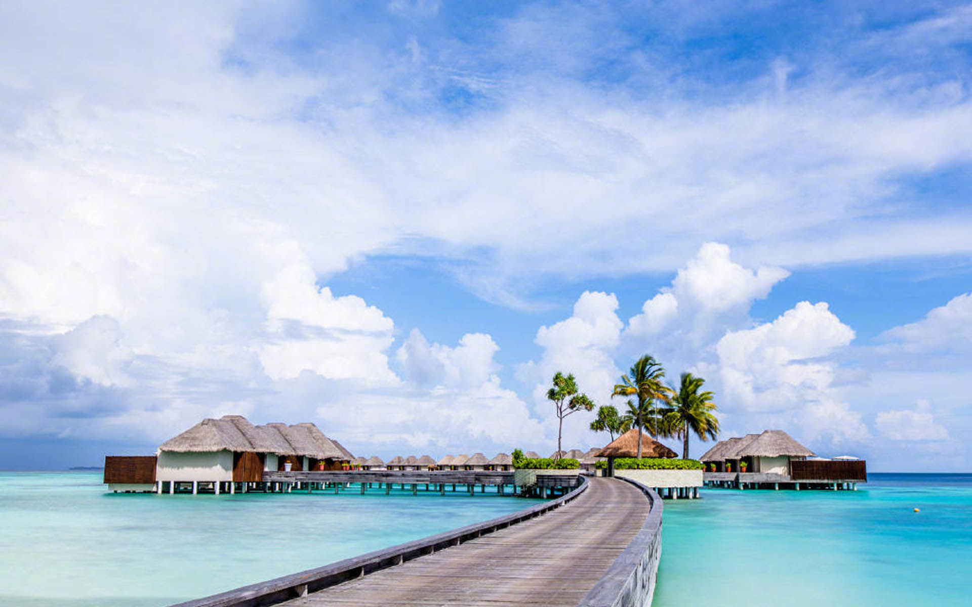 马尔代夫宁静岛风景图片桌面壁纸