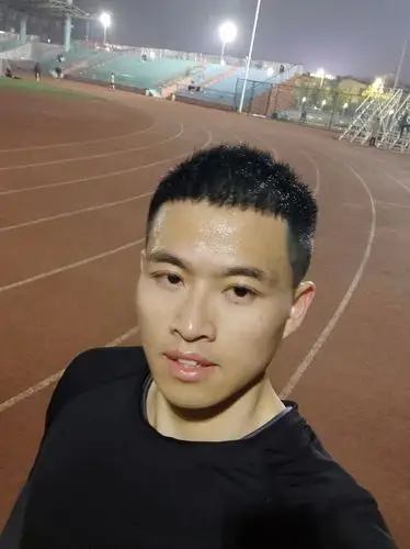 25岁男相关的帖子