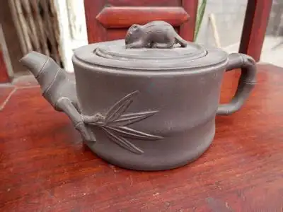 王亚琴制紫砂竹鼠壶欣赏