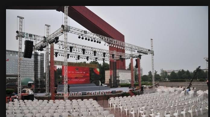 【中山年会桁架舞台搭建】2019年龙奥广告中山年会桁架舞台搭建 包您