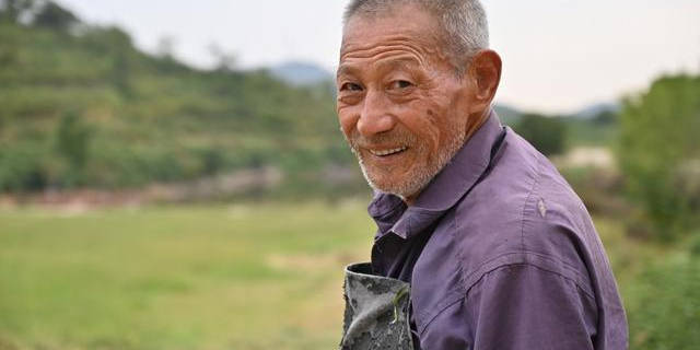 男人一辈子不结婚,老了以后过得怎么样?过来人道出现实,很真实