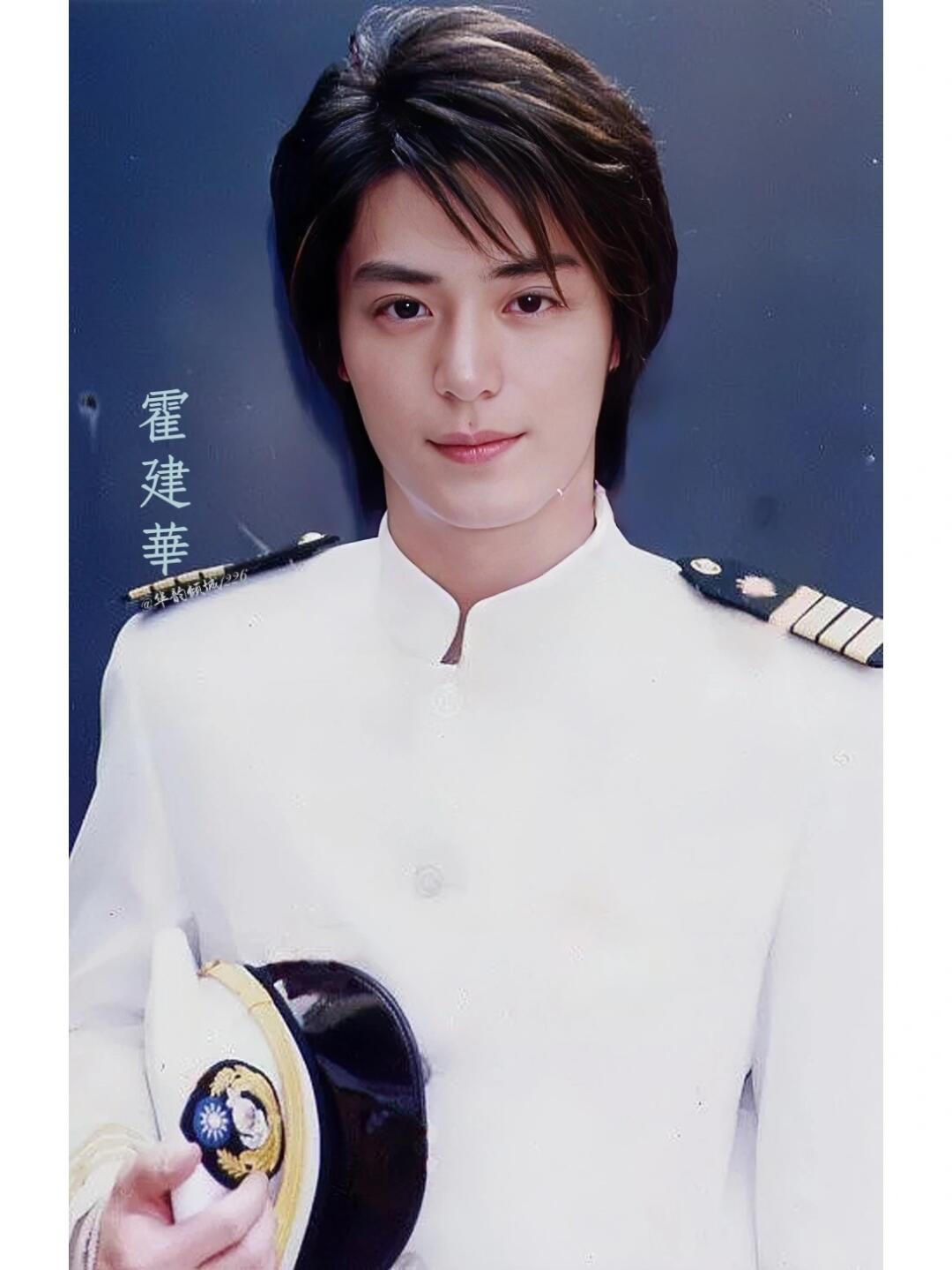 神颜啊啊啊!霍建华20岁服兵役的图