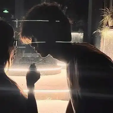 很幸福低调唯美的情侣头像