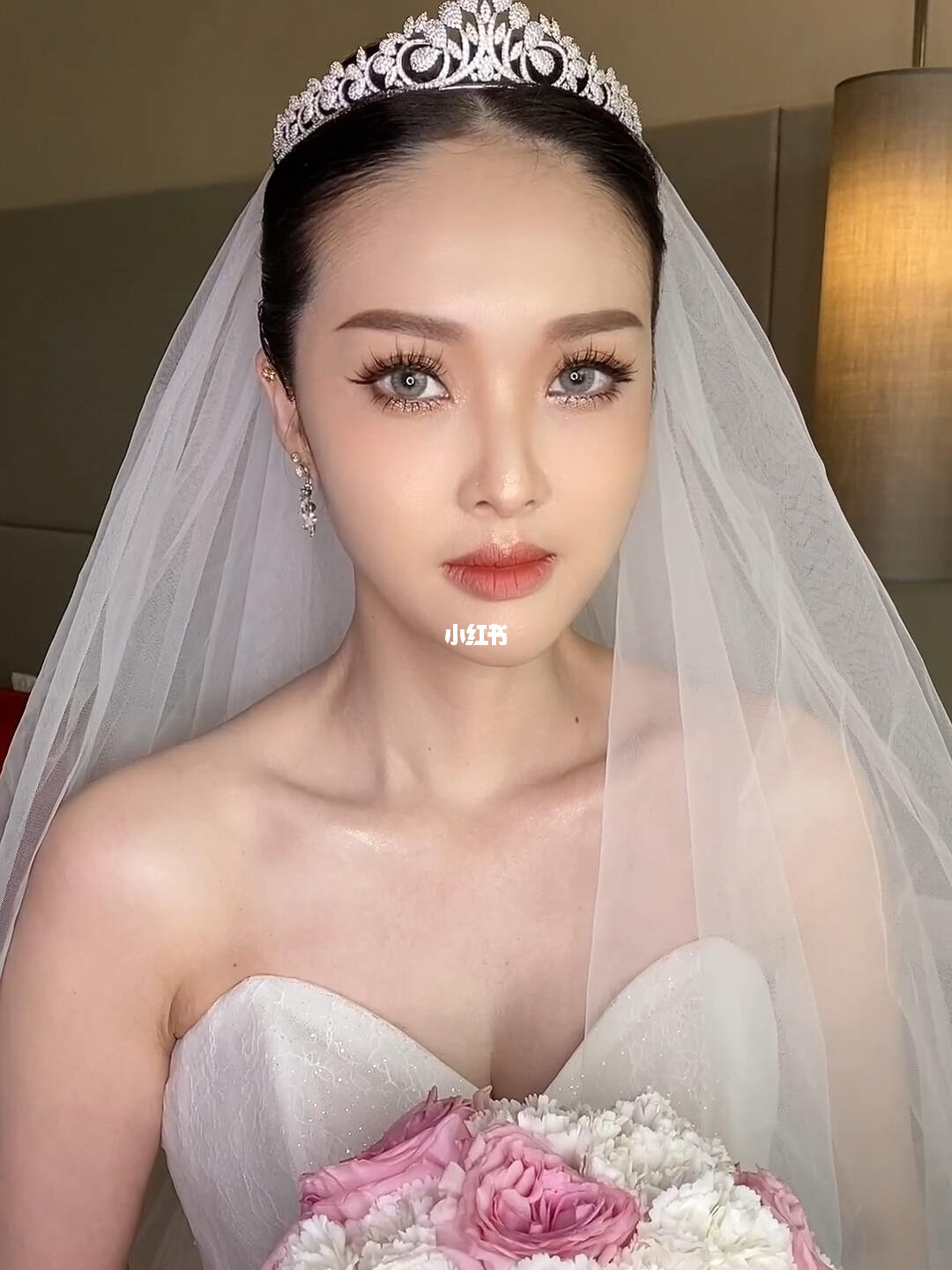 泰式新娘妆容