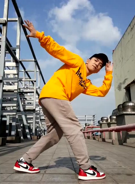 17秒学会最帅街舞招牌动作简单易学!