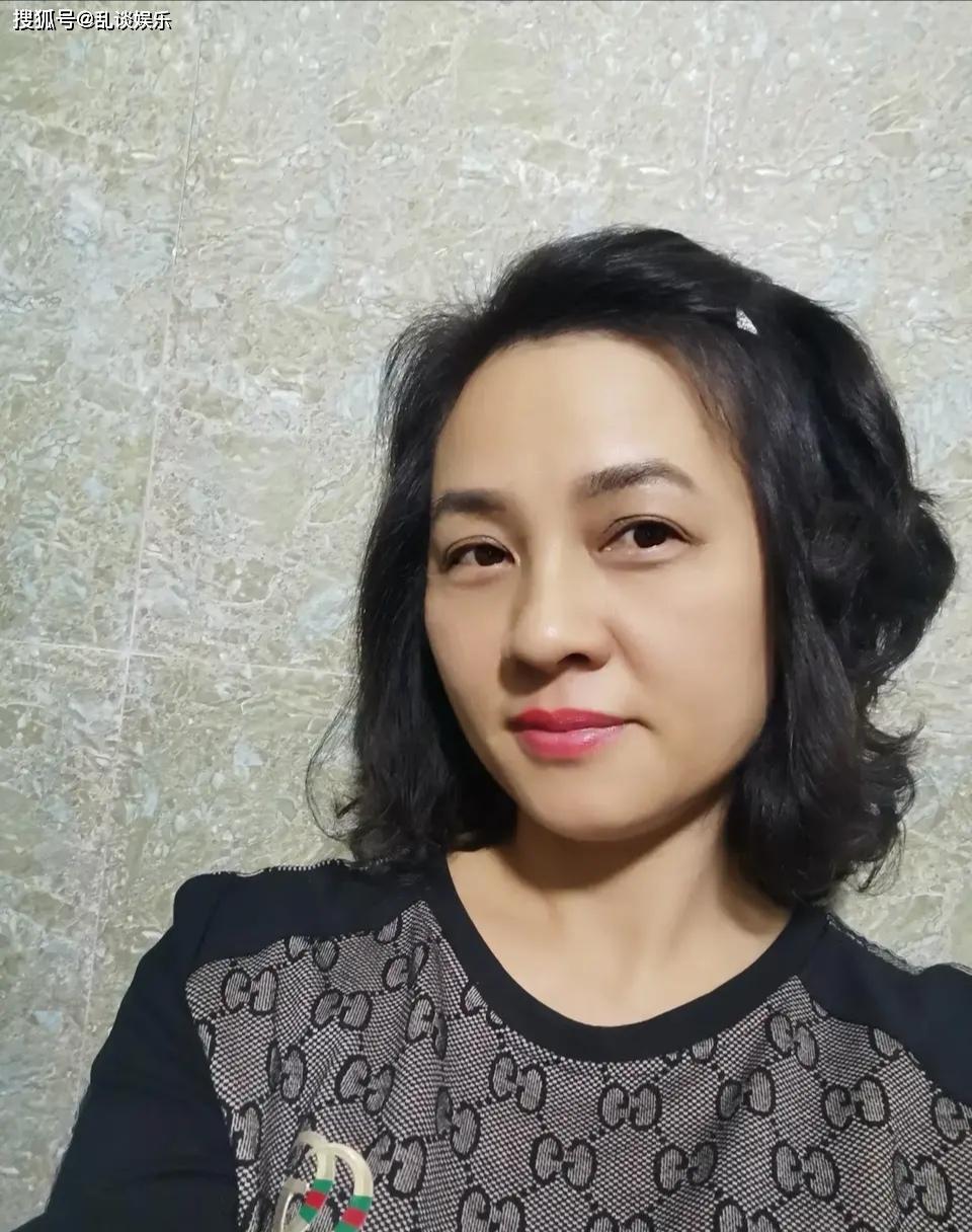 50岁的女人,依然可以把生活过的多姿多彩