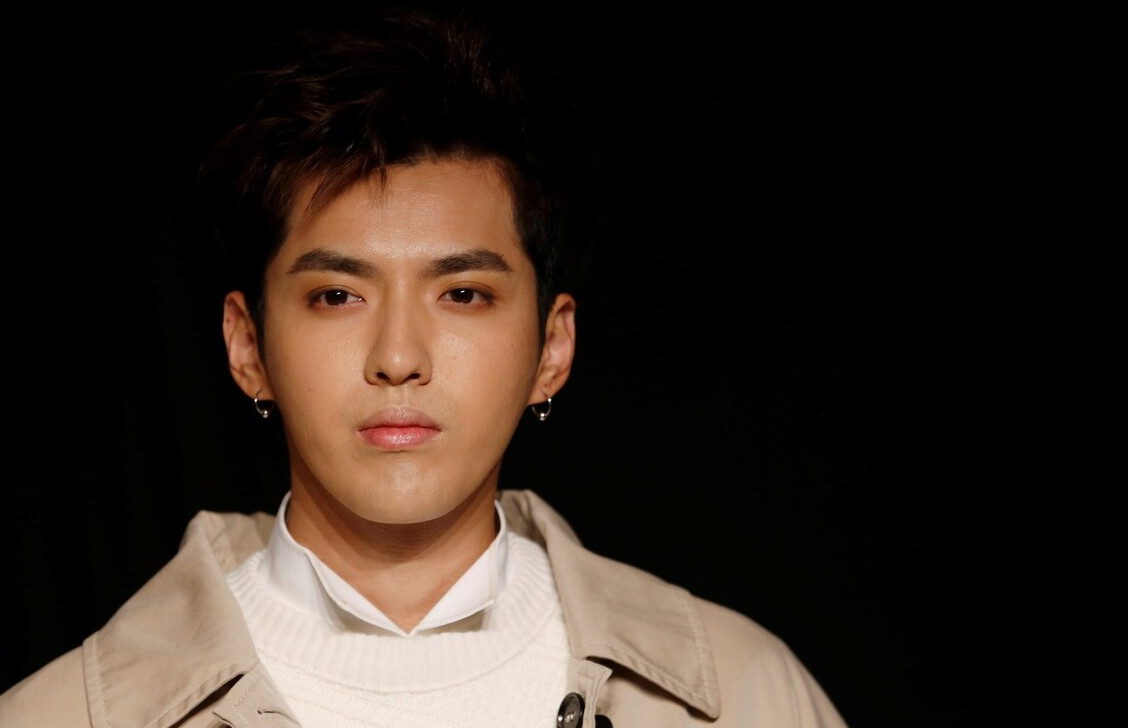 2021年11月24日,北京市中级人民法院对吴亦凡的强奸,聚众淫乱以及偷税