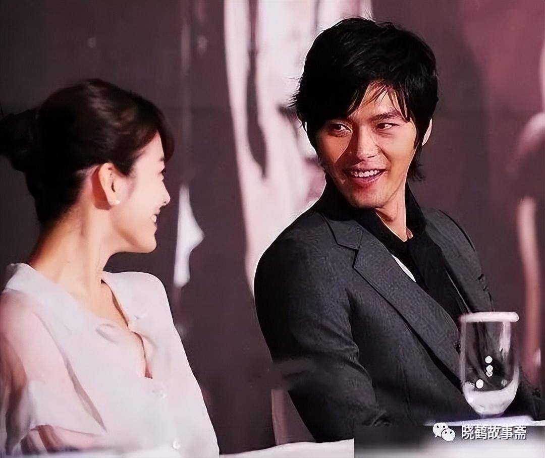 玄彬孙艺珍大婚:盘盘宋慧乔前任们现状_宋承宪_李秉宪_俩人