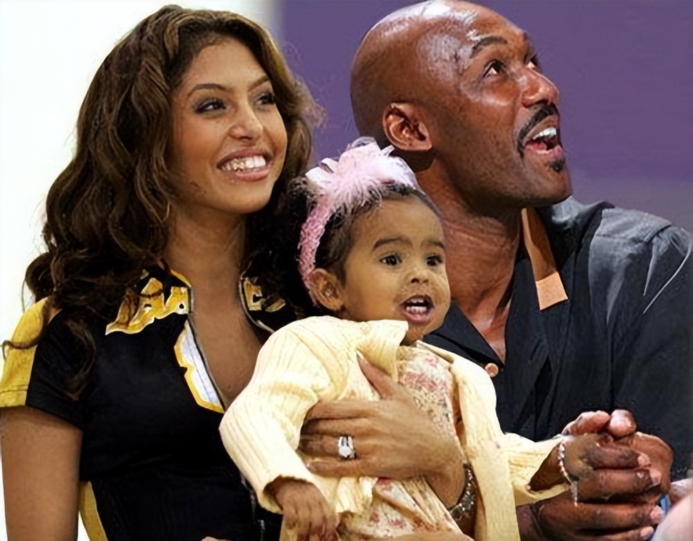 41岁仍吸引马龙狂追不止_瓦妮莎_友谊_篮球